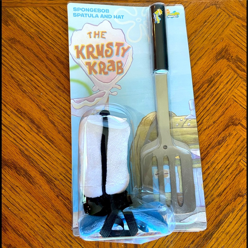 SpongeBob Spatula and Hat Nickelodeon Collectible